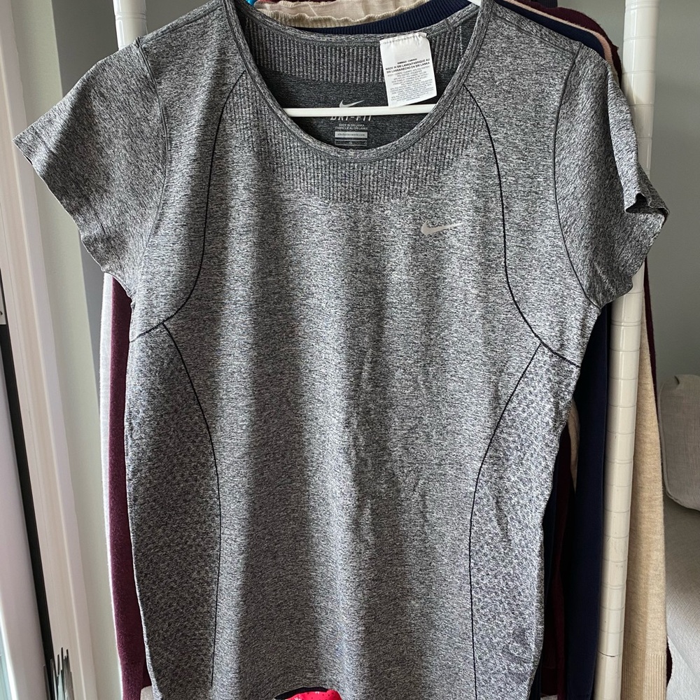 Nike Women’s Dri-fit T-shirt, Size L